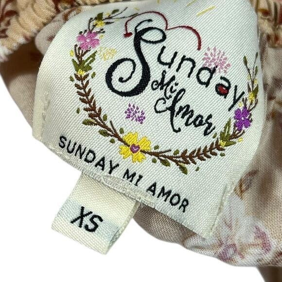 Sunday Mi Amor Floral Women’s Dress in Cream and Pink, Size XS - Picture 4 of 7